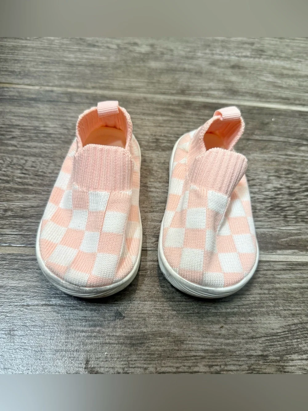 Size 9-12 month baby checkered shoes